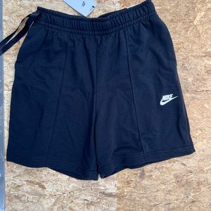 Nike women’s loose fit high rise small black cotton shorts